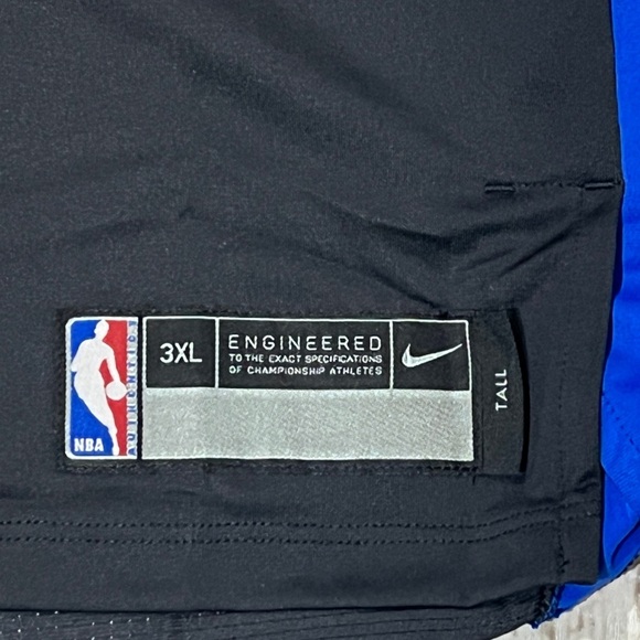 New York Knicks NBA Basketball Nike Dri-Fit New Short Sleeve Mens Shirt - Picture 8 of 8